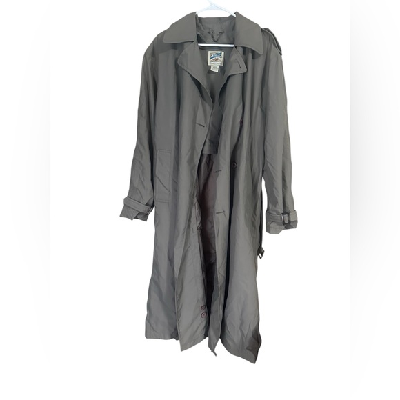 TravelSmith Trench Coat Mens Medium Regular Button Front Pockets Lightweight - Picture 1 of 5